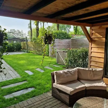 Chalet Bosrust & Bubbels - Met Hottub In *