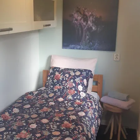 Σαλέ Bosrust & Bubbels - Met Hottub In Putten