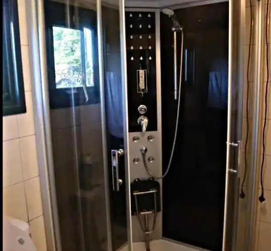 Bosrust & Bubbels - Met Hottub In * Putten